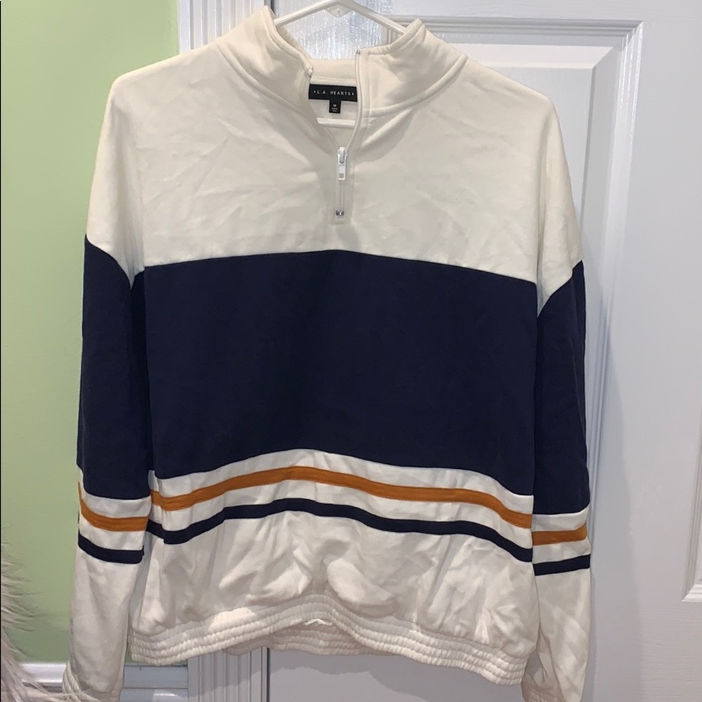 LA Hearts Quarter Zip, Size Medium